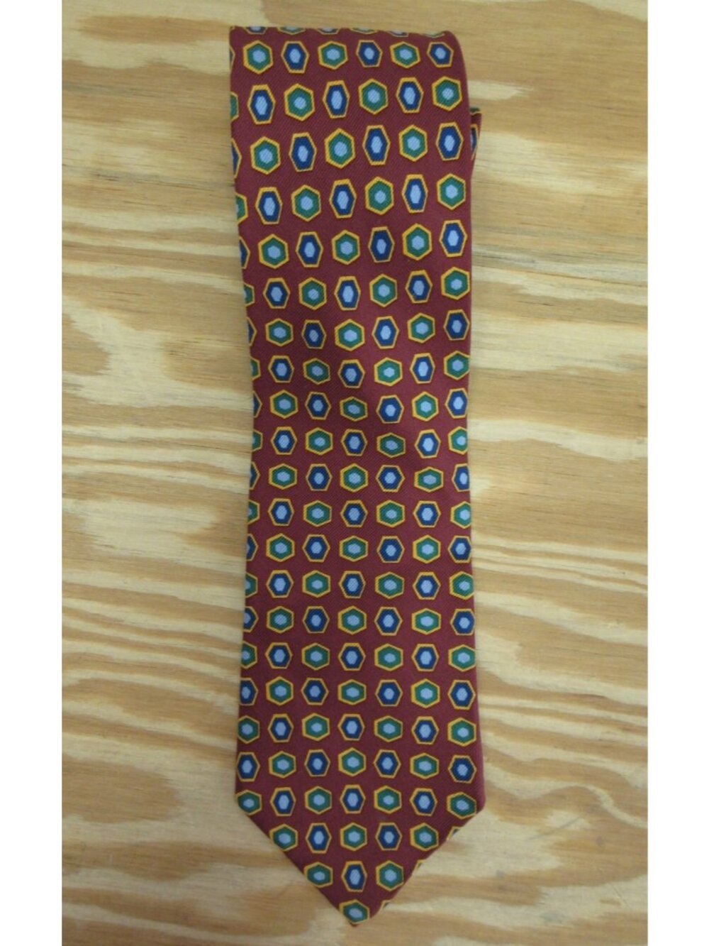 Charvet Place Vendome Neck Tie Red Silk Geometric Hexagon Woven